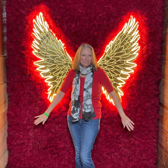 Nene’s Live Show Announcement - Like This Listing To Get Notified - Picture 16 of 17